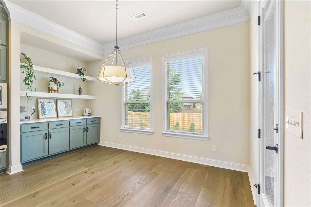 SAVANNAH ESTATES-ROGERS - Residential Lease