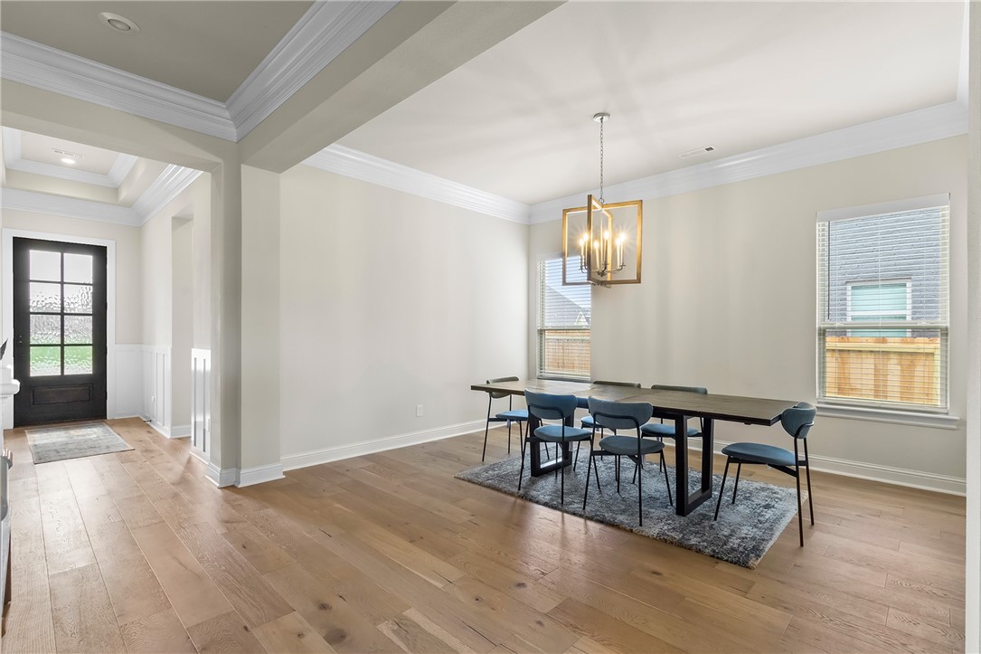 SAVANNAH ESTATES-ROGERS - Residential Lease