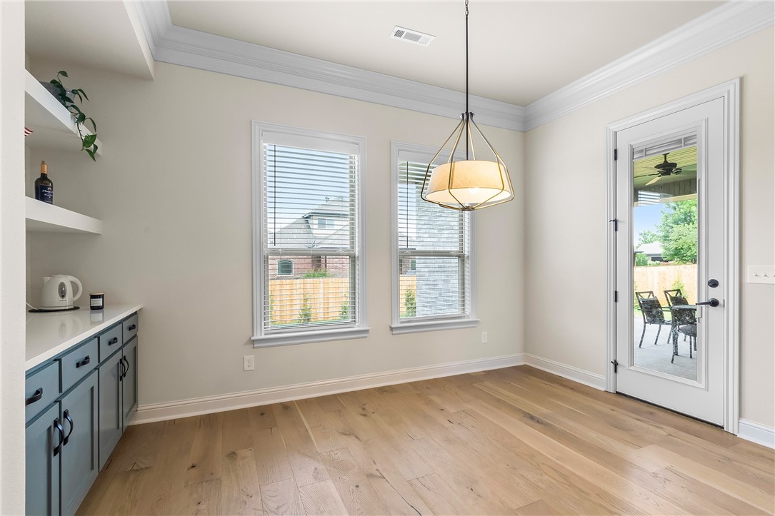 SAVANNAH ESTATES-ROGERS - Residential Lease