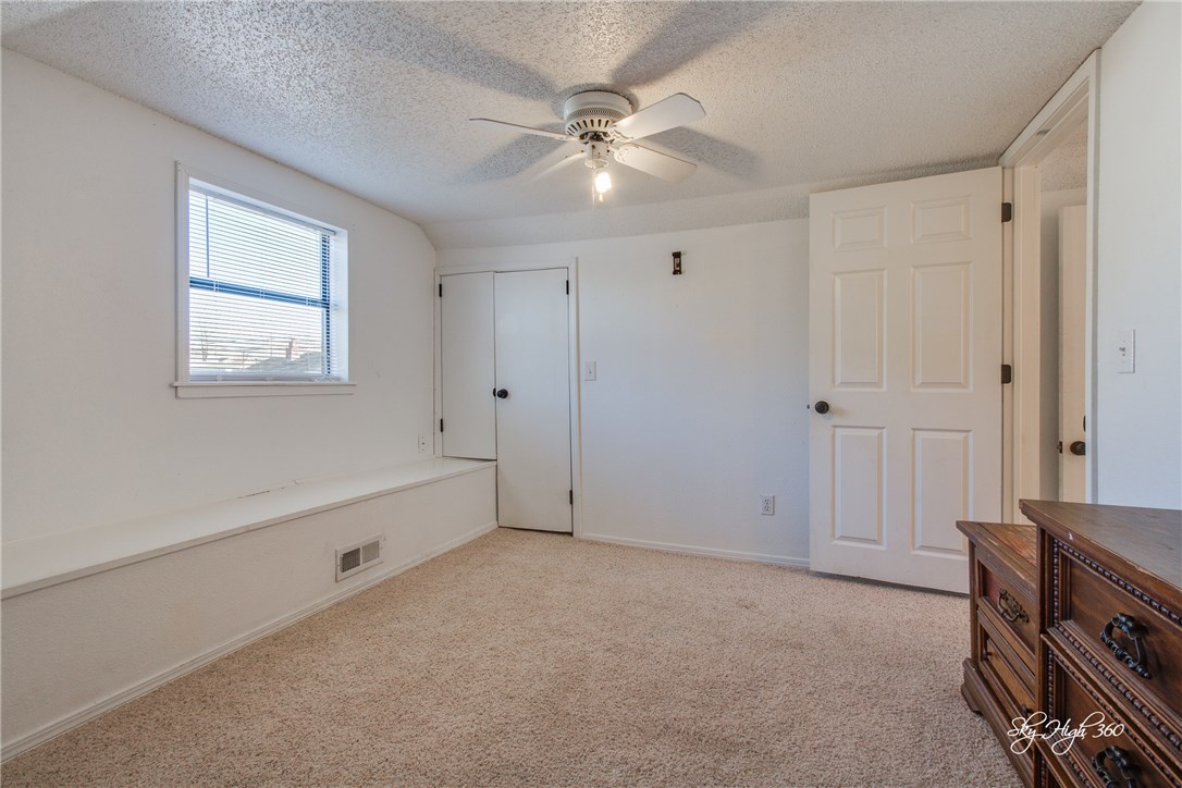 Lincoln Outlots - Residential
