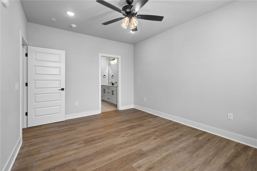 MEDLIN MEADOWS SUB PH 2-BENTONVILLE - Residential