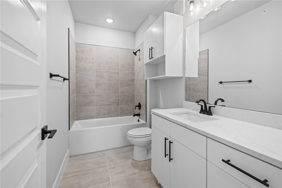 MEDLIN MEADOWS SUB PH 2-BENTONVILLE - Residential