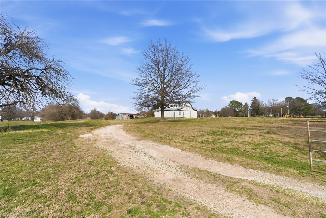 Elm Spgs Outlots - Land