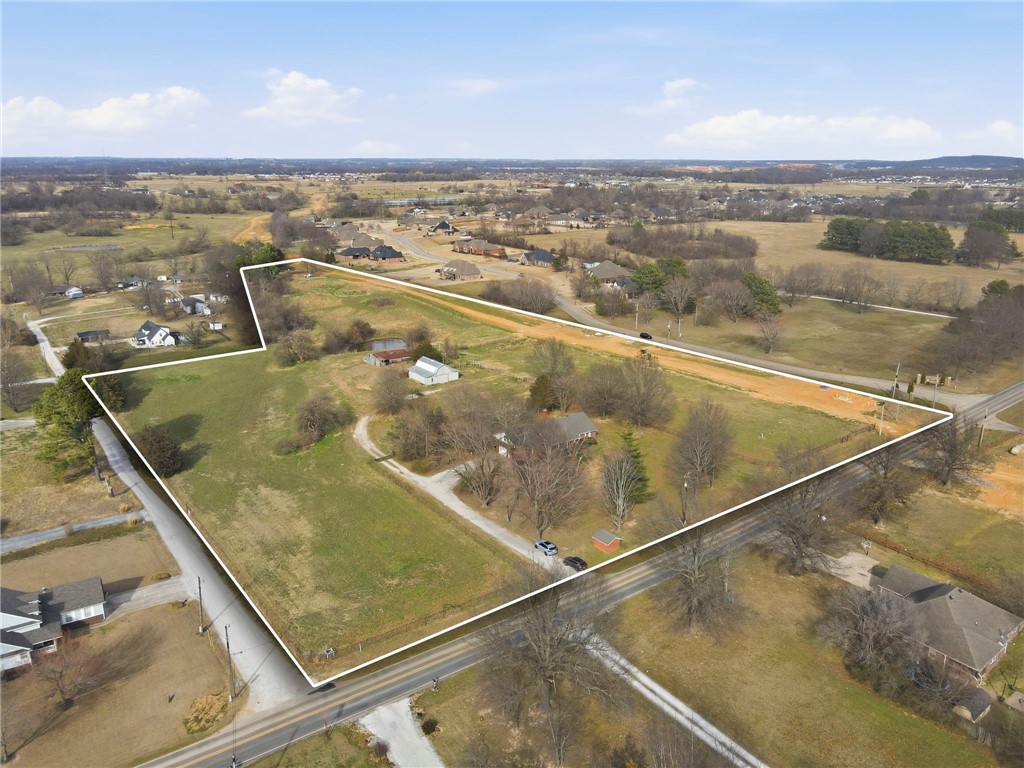 Elm Spgs Outlots - Land