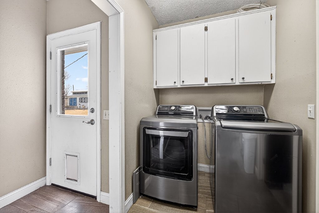 Rosewood Add Rogers - Residential Lease