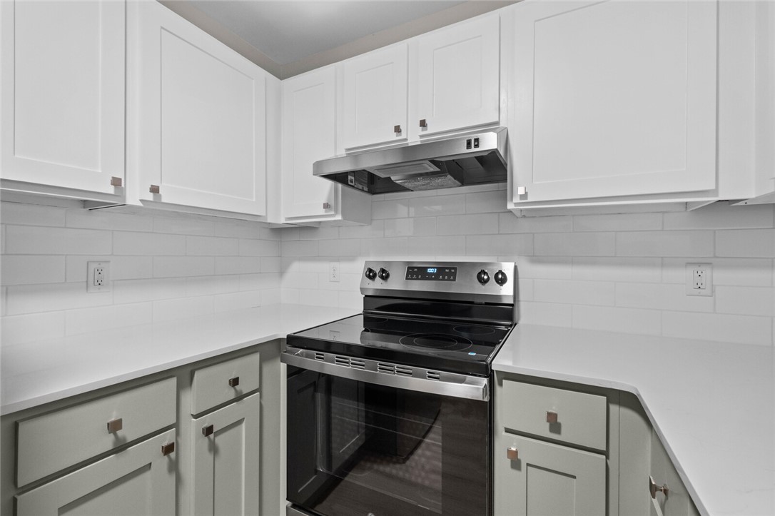 Royal Oaks Estates - Residential Lease