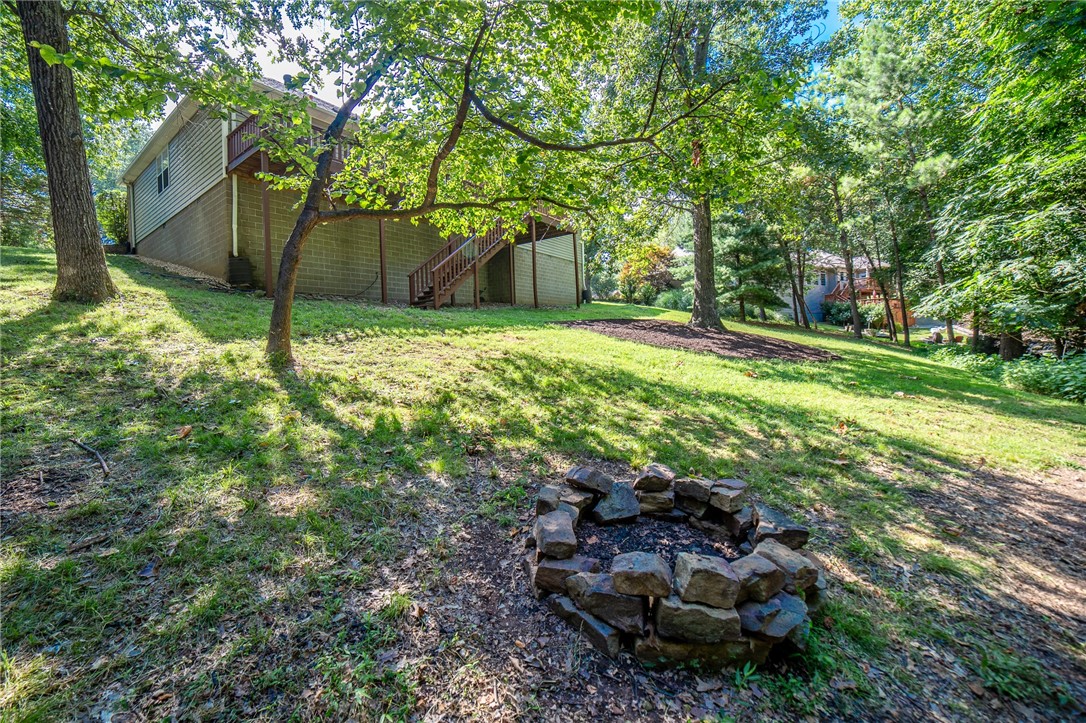 Twin Lakes Estate Rogers - Residential