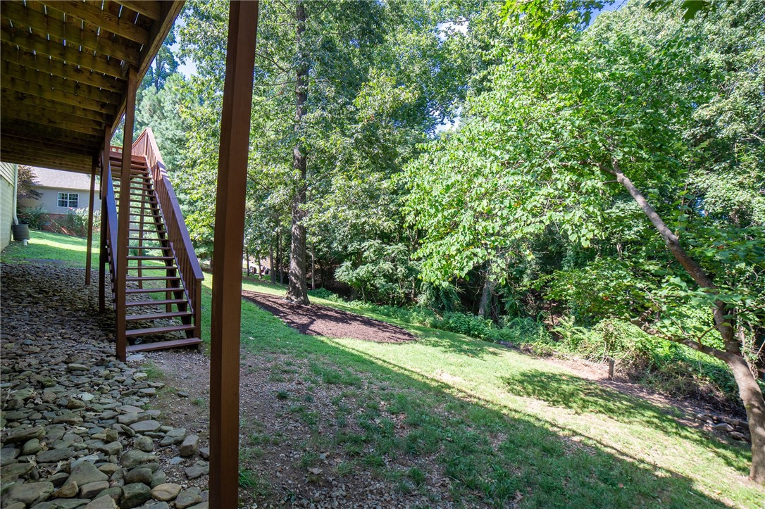 Twin Lakes Estate Rogers - Residential