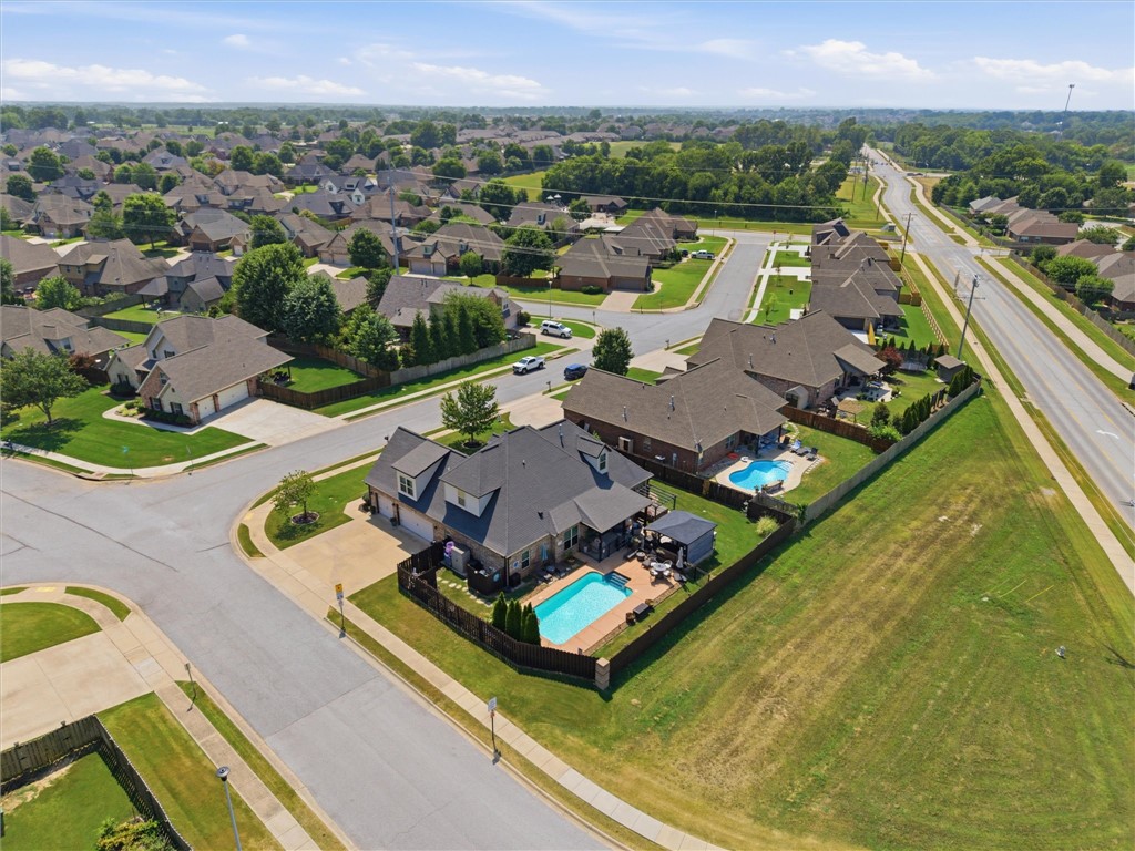 Lexington Sub Rogers - Residential