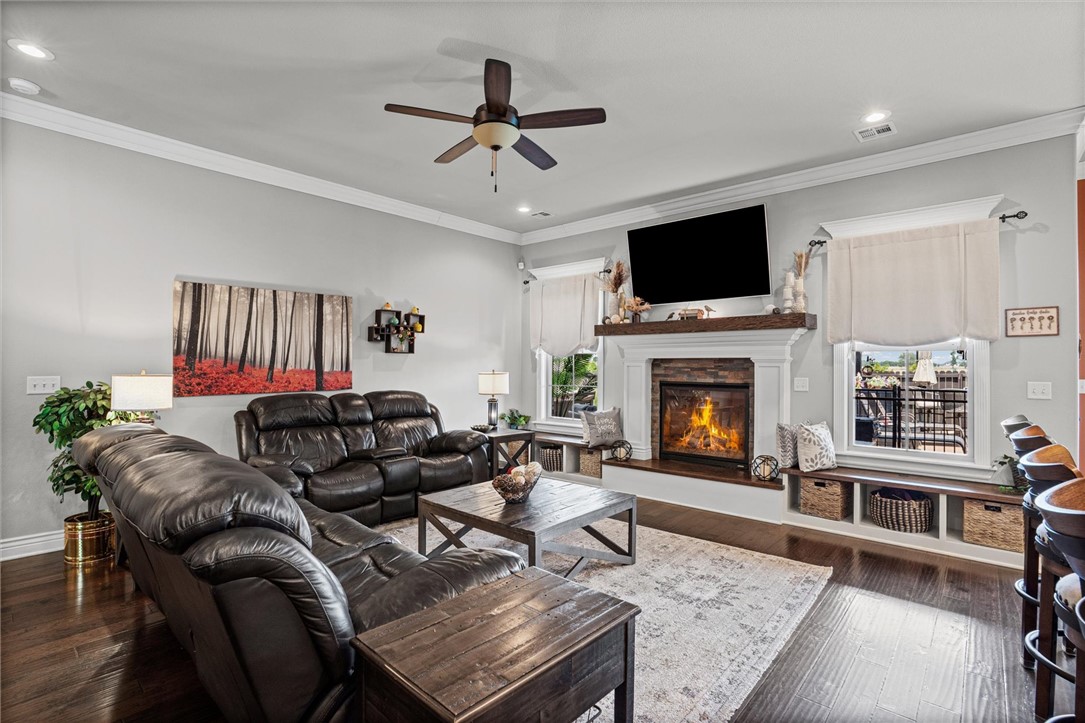 Lexington Sub Rogers - Residential