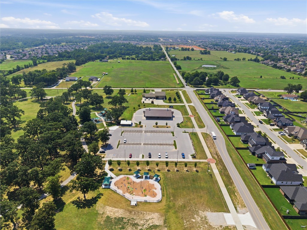 Lexington Sub Rogers - Residential