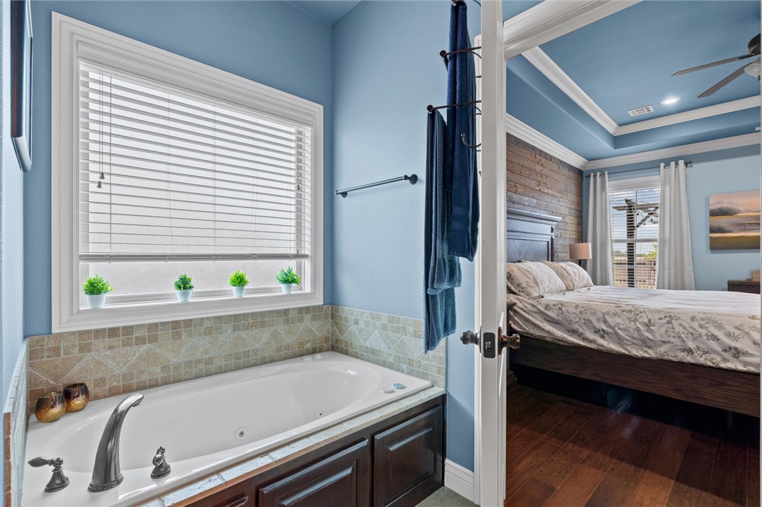 Lexington Sub Rogers - Residential