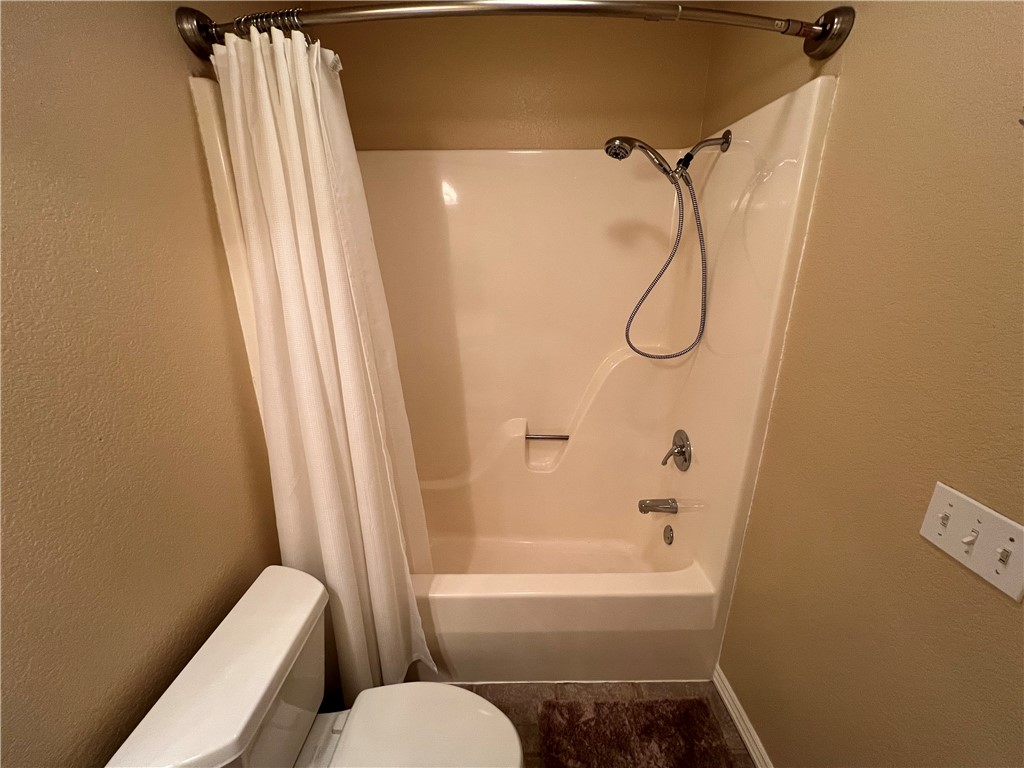 Walnut Grove - Residential Lease