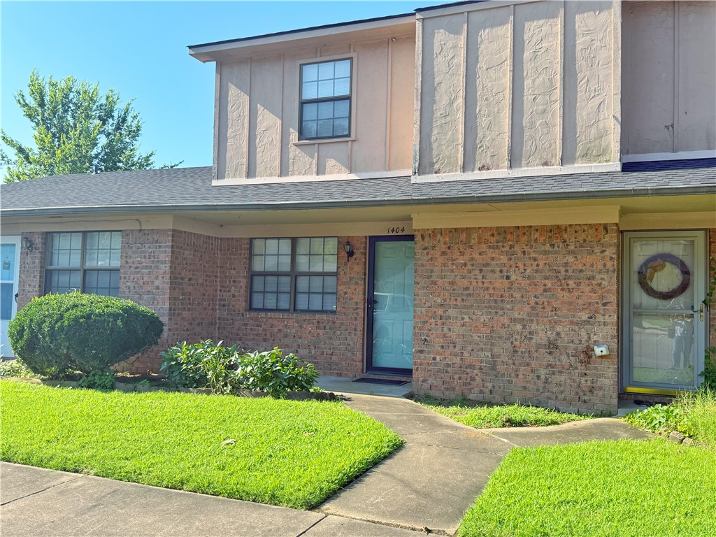 Completely updated and move-in ready! This 2-bedroom, 1.5-bath townhome offers low-maintenance living in a convenient Russellville location less than a mile from Arkansas Tech University. Recent updates include new flooring throughout, fresh paint, new interior doors, select exterior doors, updated light fixtures, new kitchen sink, and stainless appliances. Enjoy a spacious living area, functional kitchen, and private fenced backyard with a patio. Which is perfect for relaxing, pets, or entertaining. Major improvements include a new roof (2024) and new HVAC (2025), providing peace of mind for years to come. The HOA is also in the process of updating siding throughout the community, with several buildings already completed. Whether you’re searching for a primary residence, game-day retreat, student housing investment, long-term rental, or potential short-term rental opportunity, this property checks all the boxes. Clean, updated, and conveniently located near shopping, dining, and Arkansas Tech.
