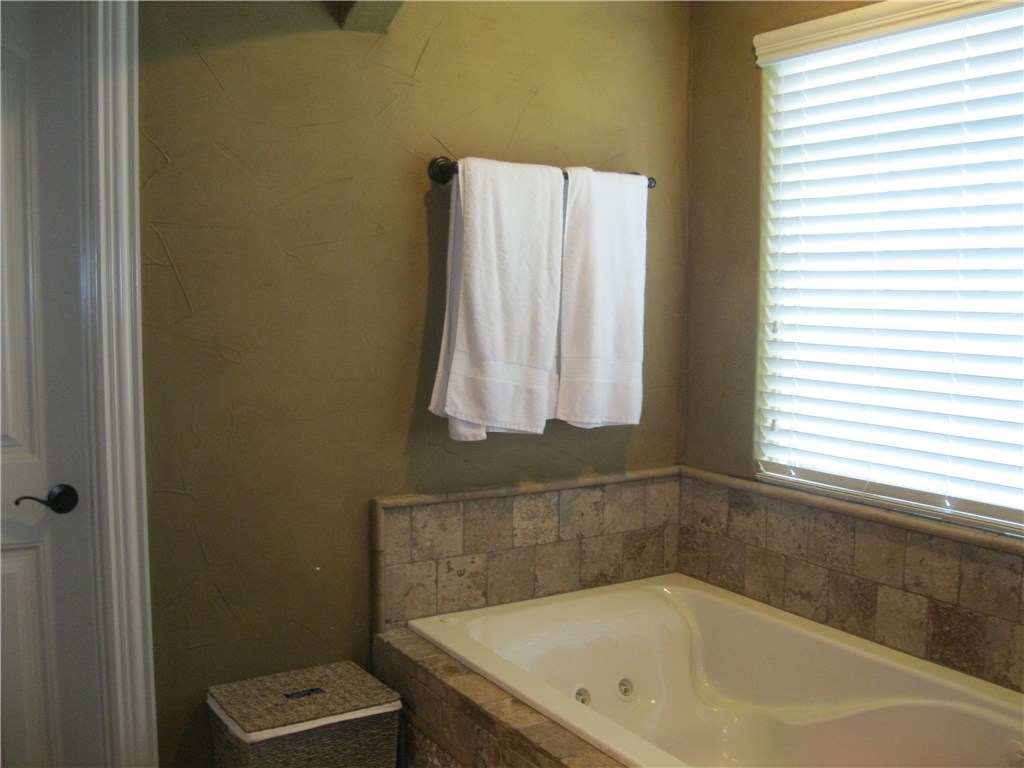 Riverwalk Farm Estates Ph Iv Bentonville - Residential Lease