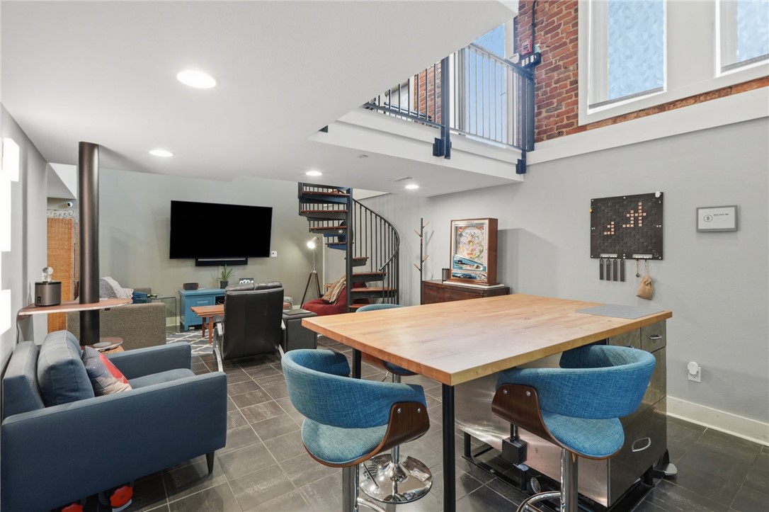 Ice House Hpr - Residential