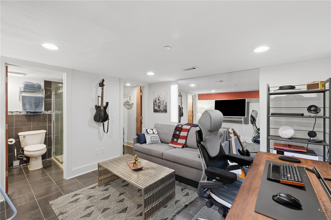 Ice House Hpr - Residential