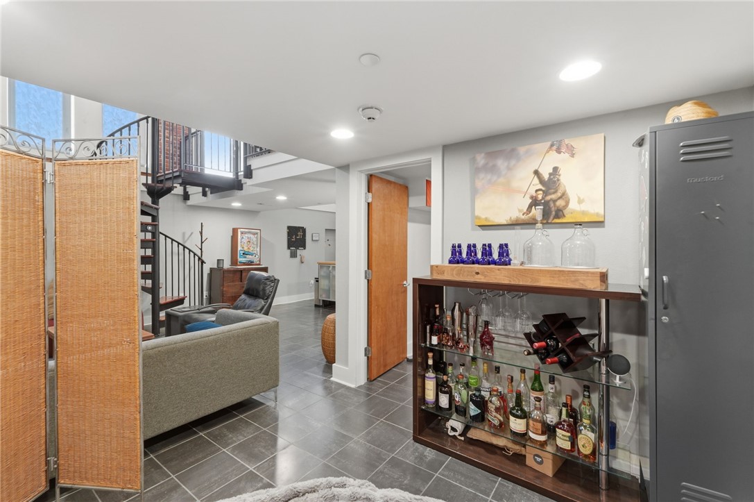 Ice House Hpr - Residential