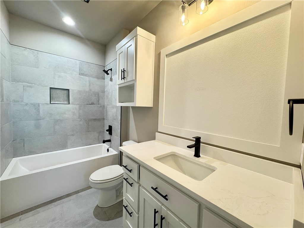 Aurora Heartbeat - Residential