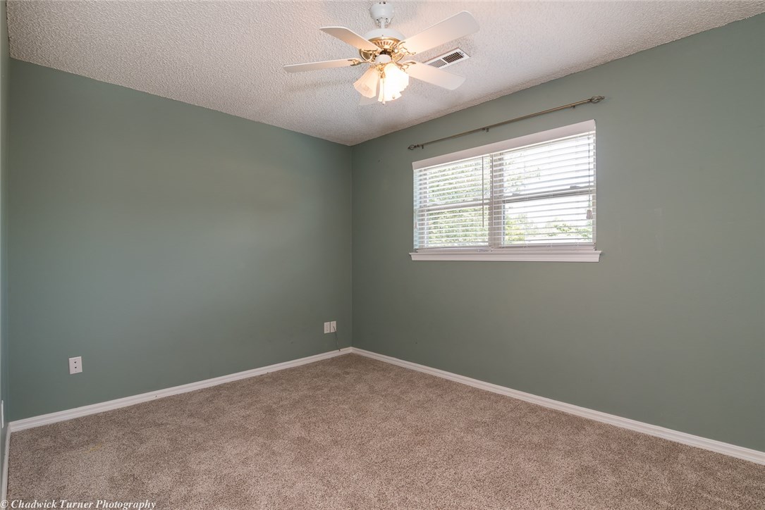 Chateau Terrace Unit 1 Ph 1 Rogers - Residential