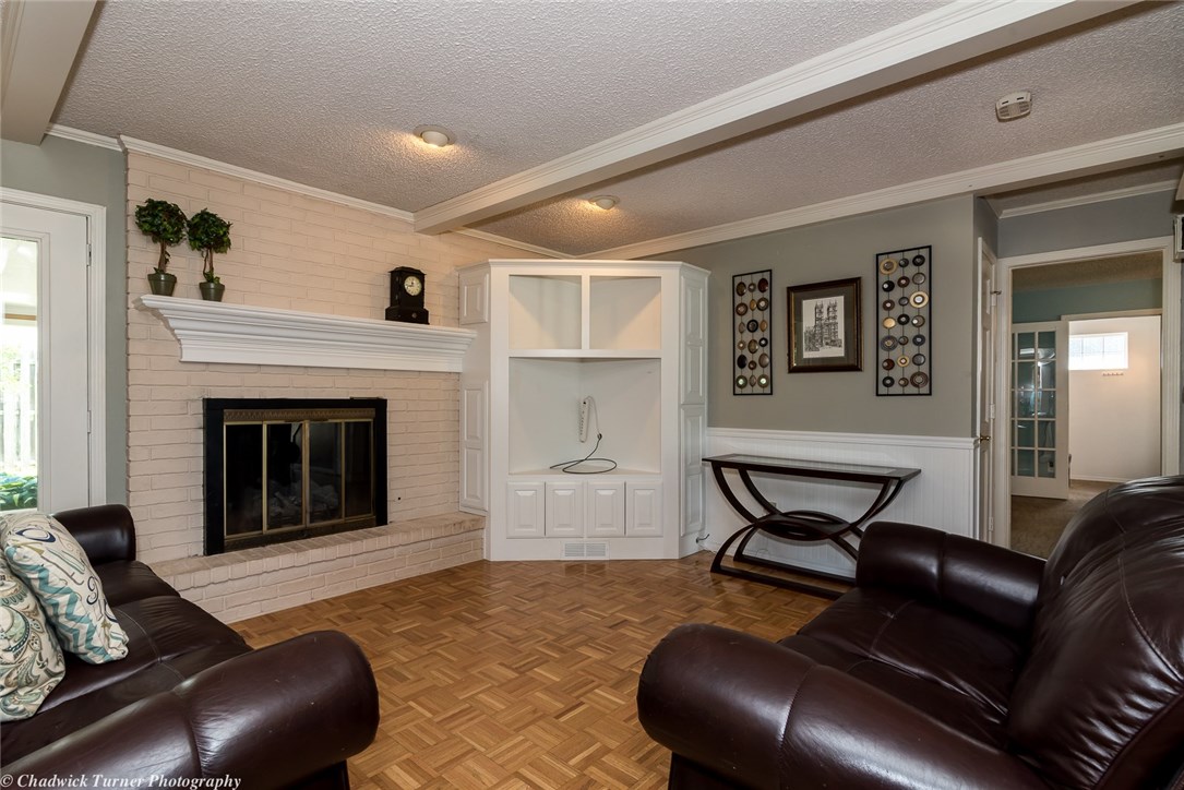 Chateau Terrace Unit 1 Ph 1 Rogers - Residential