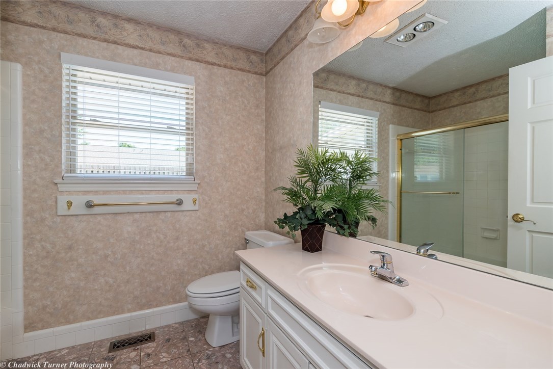 Chateau Terrace Unit 1 Ph 1 Rogers - Residential