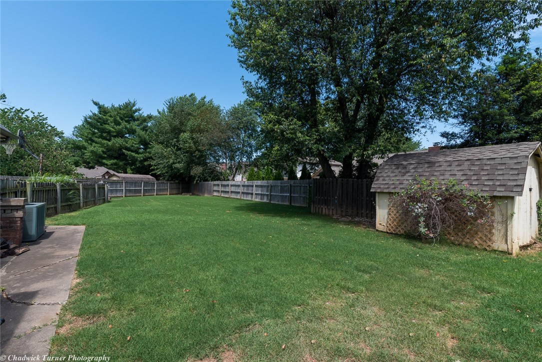 Chateau Terrace Unit 1 Ph 1 Rogers - Residential