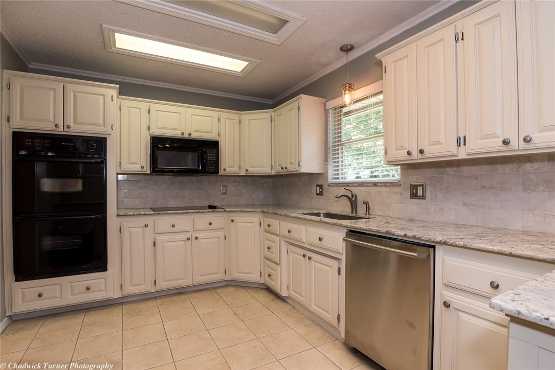 Chateau Terrace Unit 1 Ph 1 Rogers - Residential