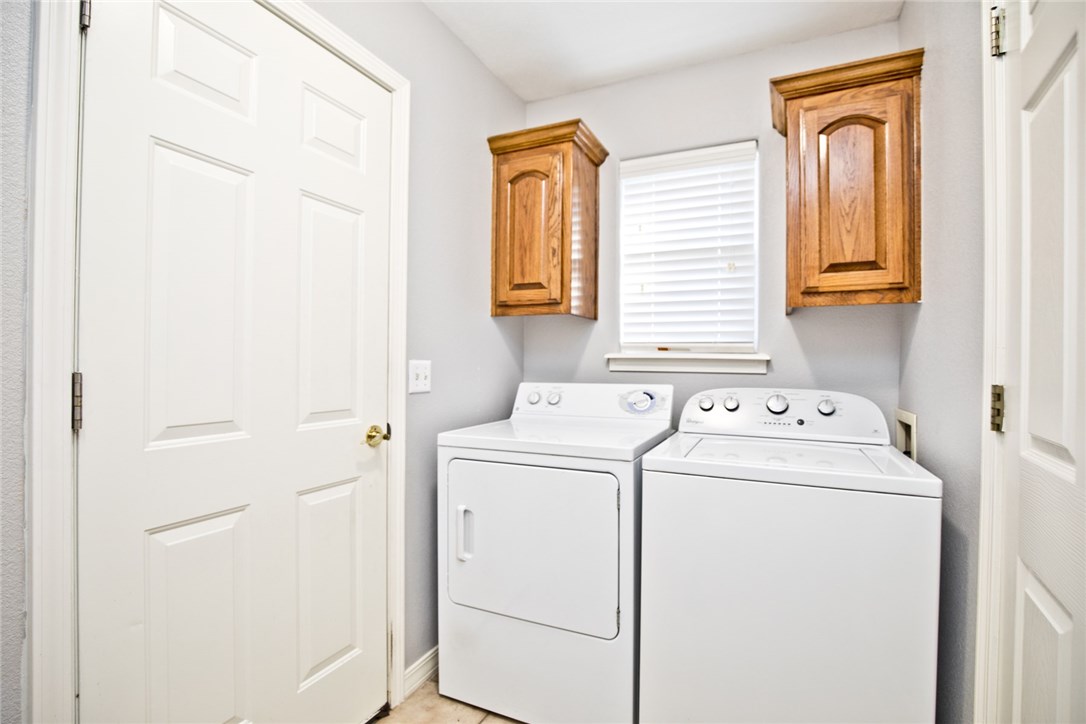 Champions Estates Rogers - Residential
