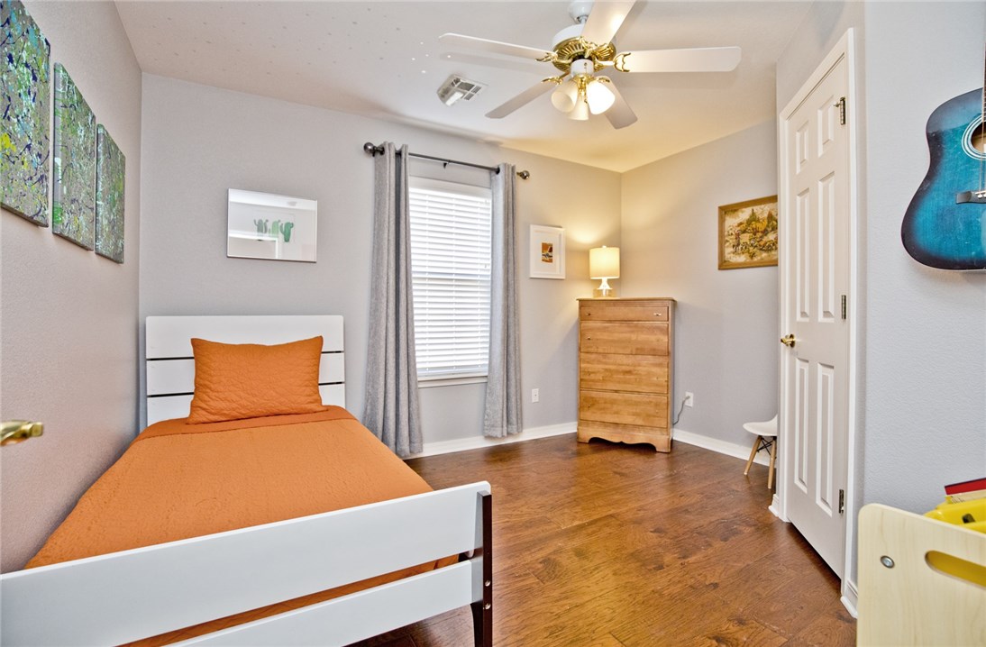 Champions Estates Rogers - Residential