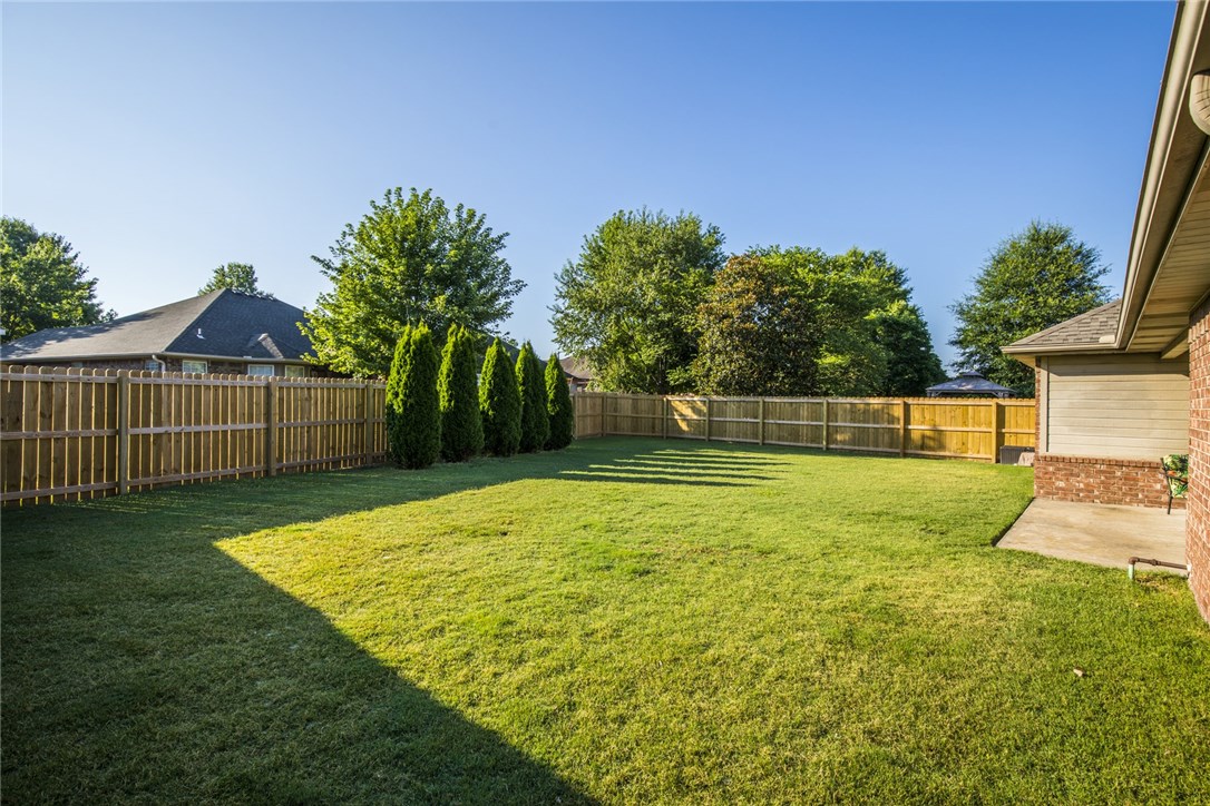 Champions Estates Rogers - Residential