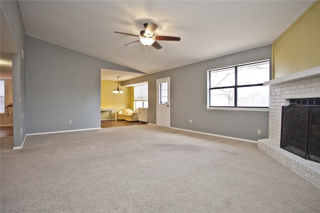 Whispering Timbers Ph 2 Rogers - Residential