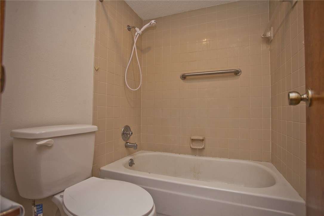 Whispering Timbers Ph 2 Rogers - Residential