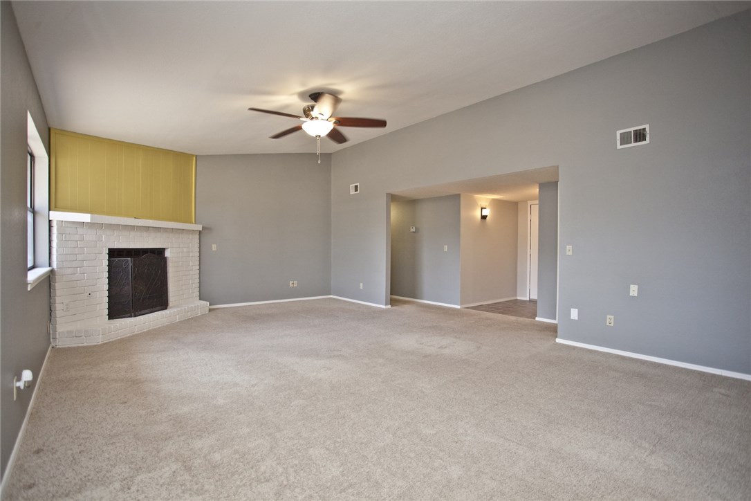 Whispering Timbers Ph 2 Rogers - Residential