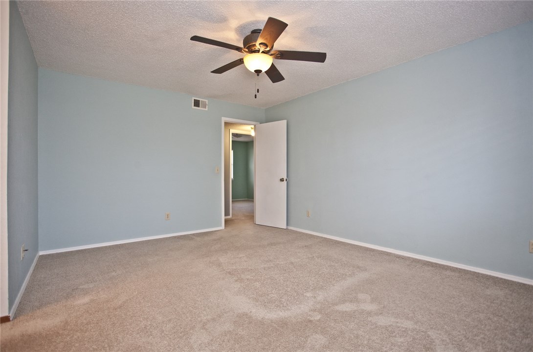 Whispering Timbers Ph 2 Rogers - Residential
