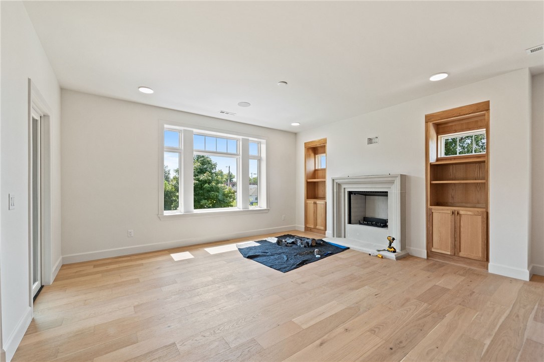 ORCHARD ADD-BENTONVILLE - Residential