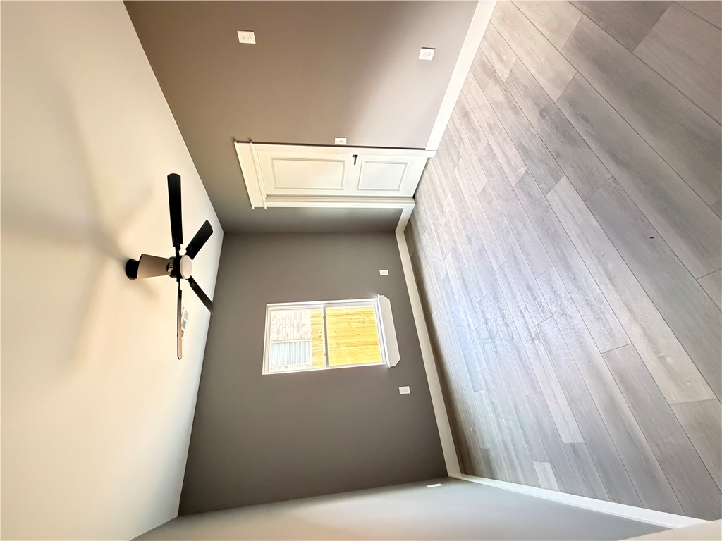 Rolling Plains - Residential Lease