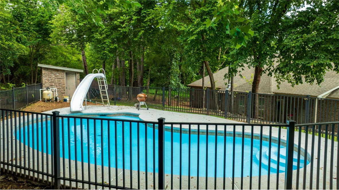 Oakmont Estates - Residential