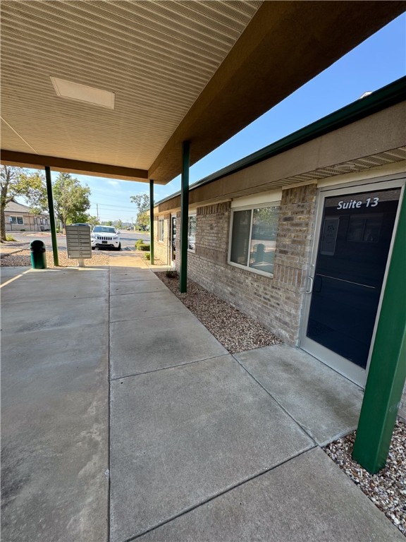 Oak Trace 2 - Commercial Lease