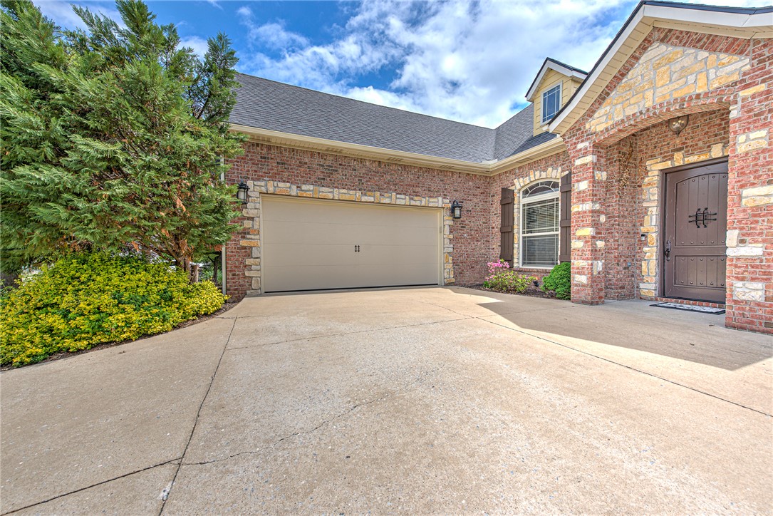 Welcome to 4312 W Woodview in West Rogers—a beautifully maintained home offering the perfect blend of space, comfort and updates in a highly convenient location. Major updates already done- now it's time to make it your own! New roof and new HVAC system (2023/2024), new hot water heater (2025), and new gutters (2026) provide true move-in confidence. From the moment you step through the entry, you’re welcomed into this home. The kitchen features granite countertops, ample cabinetry, and connects to the living room creating the heart of the home. A second sitting room gives you room to fit your needs. The large primary offers a private retreat with a well-appointed bathroom - dual vanities and soaking tub. Additional 2 bedrooms downstairs, along with one bedroom upstairs and bonus room. Outside, enjoy a generous backyard with great privacy. Located in a community with a pool and playground, this home is just minutes to top-rated schools, trails, Pinnacle Hills, shopping, dining, and easy access to I-49 for commuting.