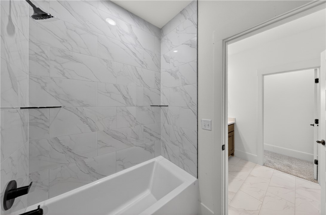 Silver Leaf Estates Ph I Centerton - Residential