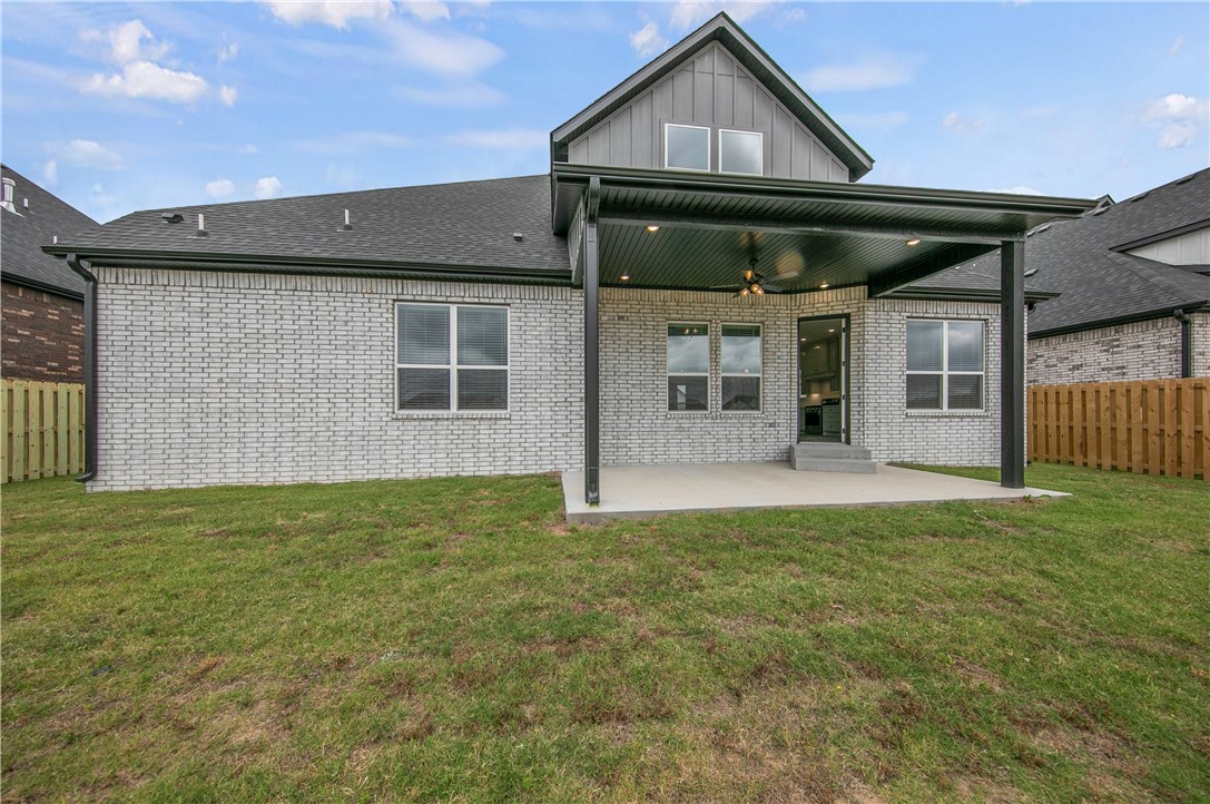 Silver Leaf Estates Ph I Centerton - Residential