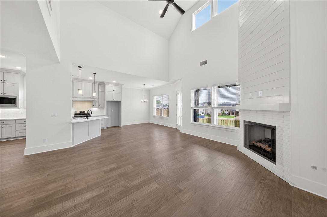 Silver Leaf Estates Ph I Centerton - Residential