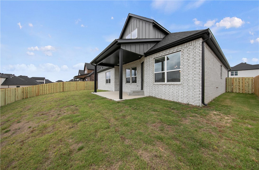 Silver Leaf Estates Ph I Centerton - Residential