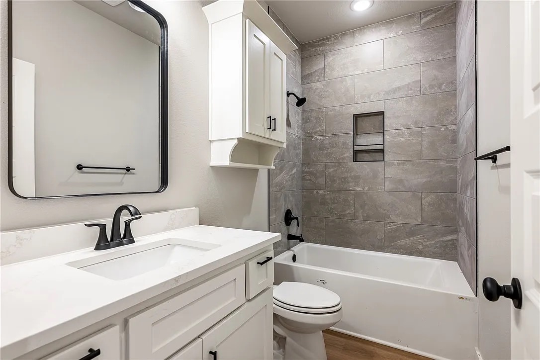 Latheron - Residential Lease