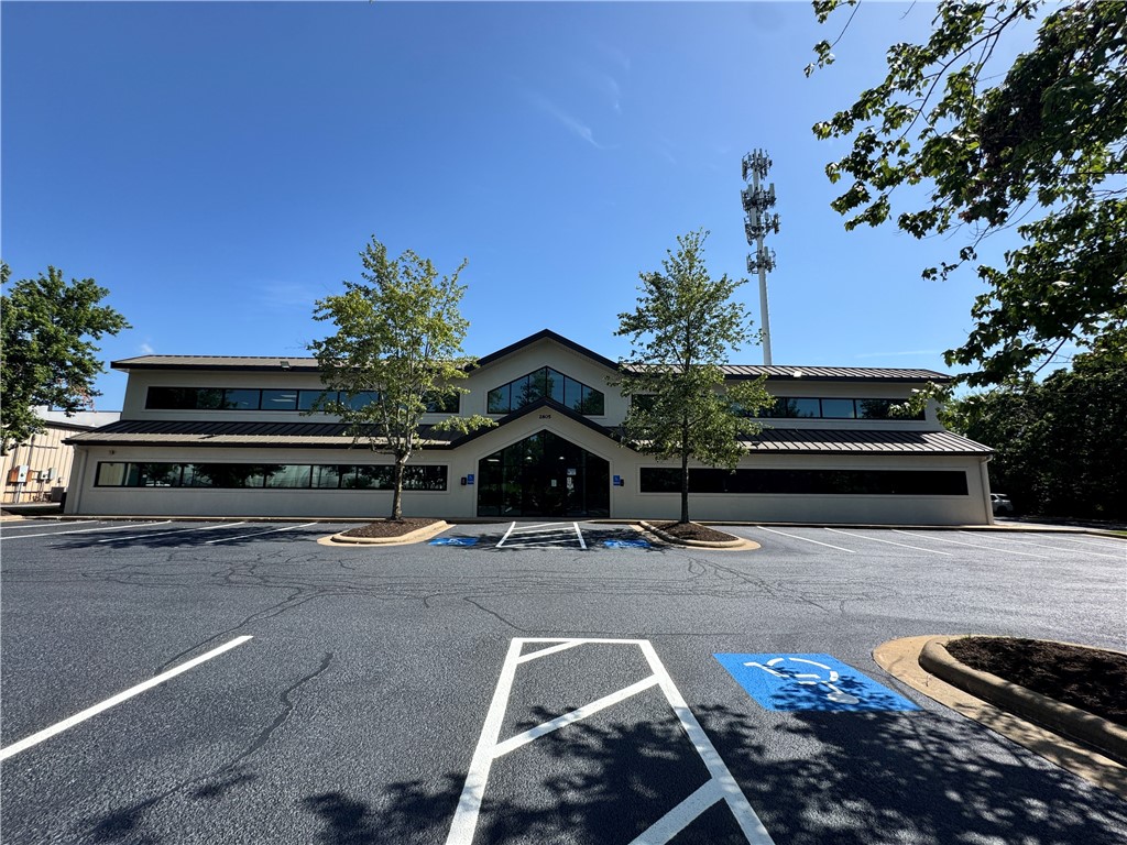+/- 24,360 SF property located in East Fayetteville along the Razorback Greenway and near Lake Fayetteville, this versatile building on +/- 1.40 acres offers a rare opportunity for a variety of commercial uses. Zone C-1, the space was formerly an accredited school with multiple classrooms and dedicated office space, and homed an indoor batting cage business. Ideal for a daycare, educational facility, medical office, or recreational-based business, the property combines high visibility with flexible space in one of Fayetteville's fastest growing areas - priced reduced to $130/SF!
