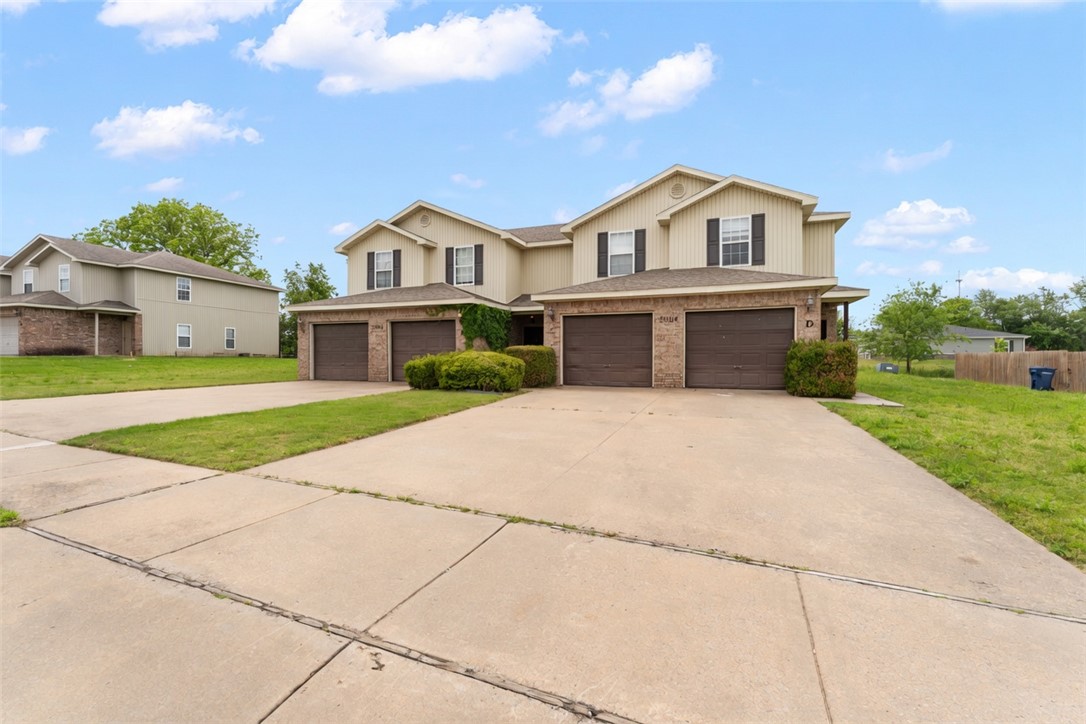 2 bedroom, 1.5-bathroom condo in Siloam Springs. Amenities included: central air, central heat, deck, dishwasher, hardwood floors, stainless steel appliances, updated kitchen, updated bathroom, washer and dryer, and yard. No Utilities included. Is pet friendly. Date Available: May 14 2026. $1,250/month rent. A $1,250 security deposit is required. One-time fees and monthly fees for animals are applicable.