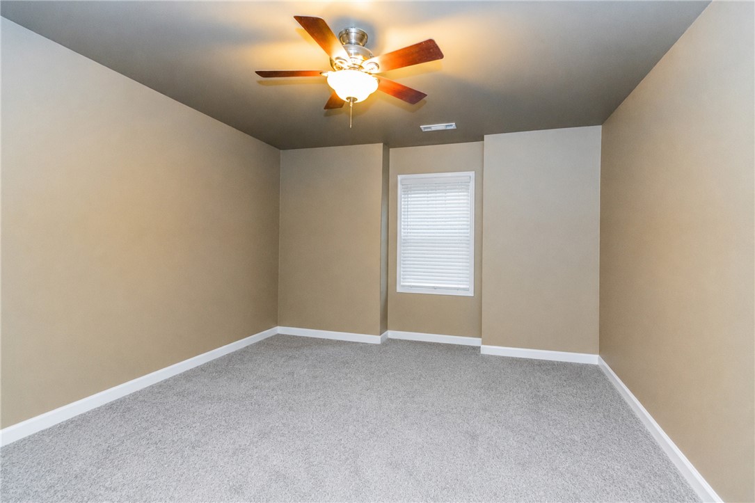 LOT 1 OF FOX RUN ADD REPLAT - Residential