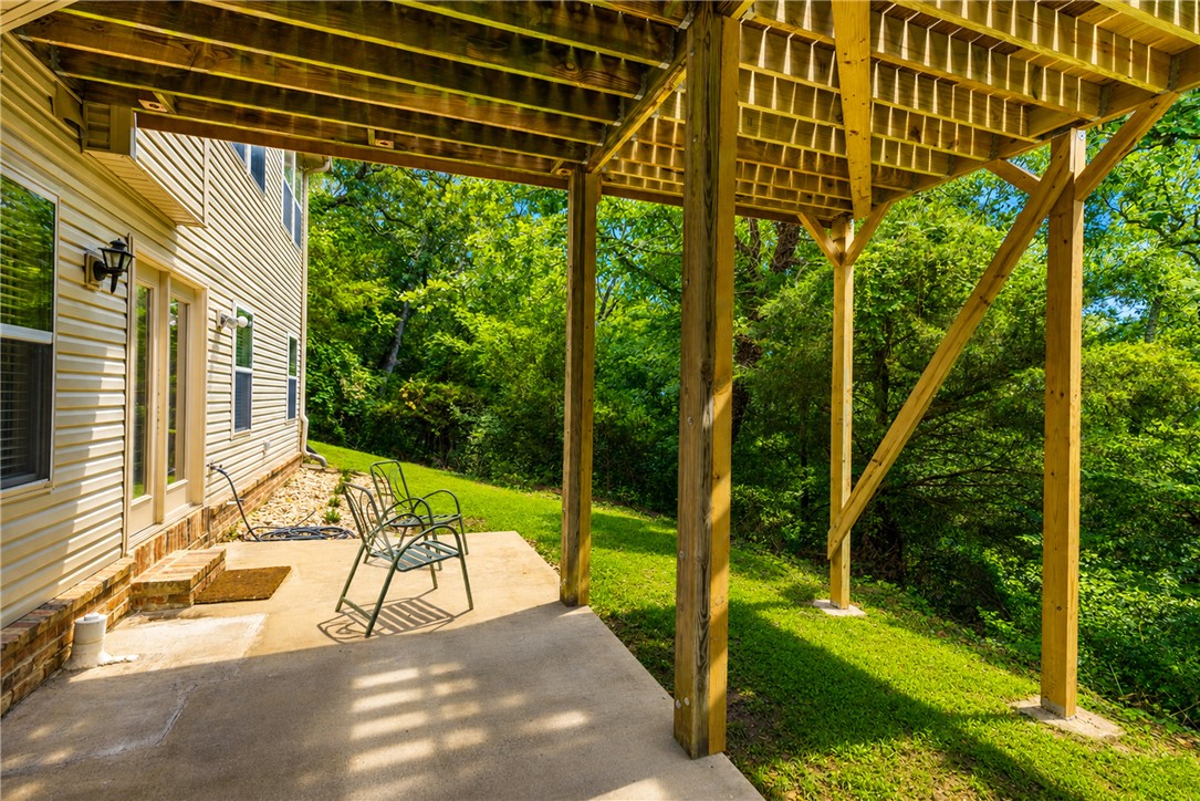 LOT 1 OF FOX RUN ADD REPLAT - Residential