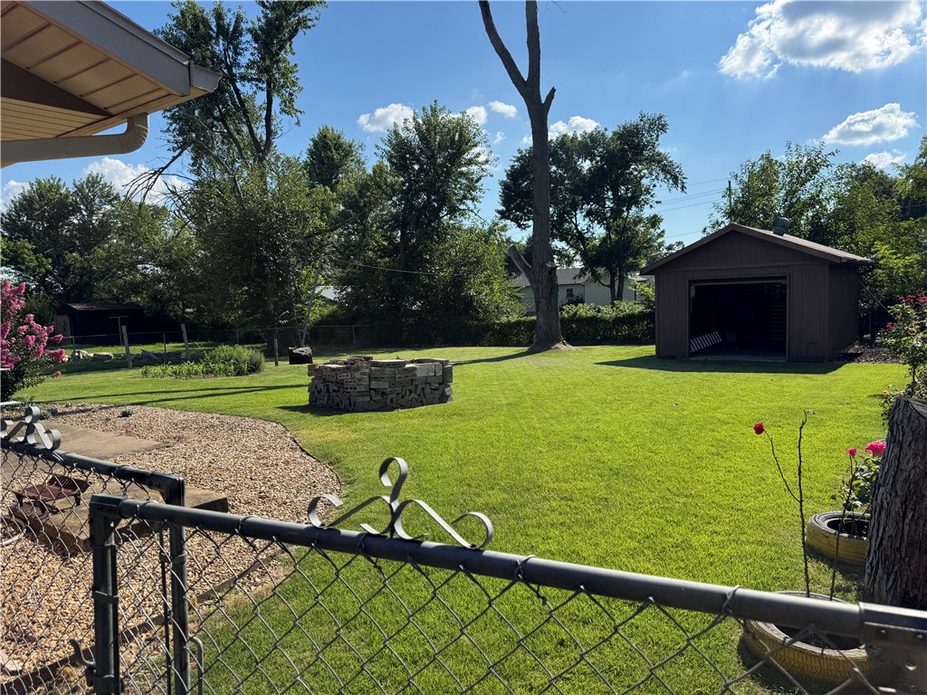Crescent Heights Add Rogers - Residential
